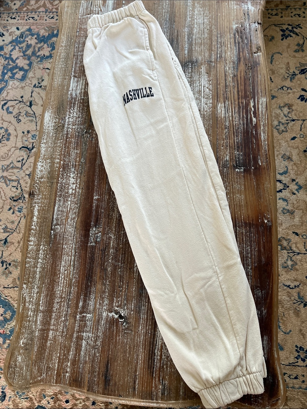 “Nashville” Sweatpant Joggers from Brandy Melville